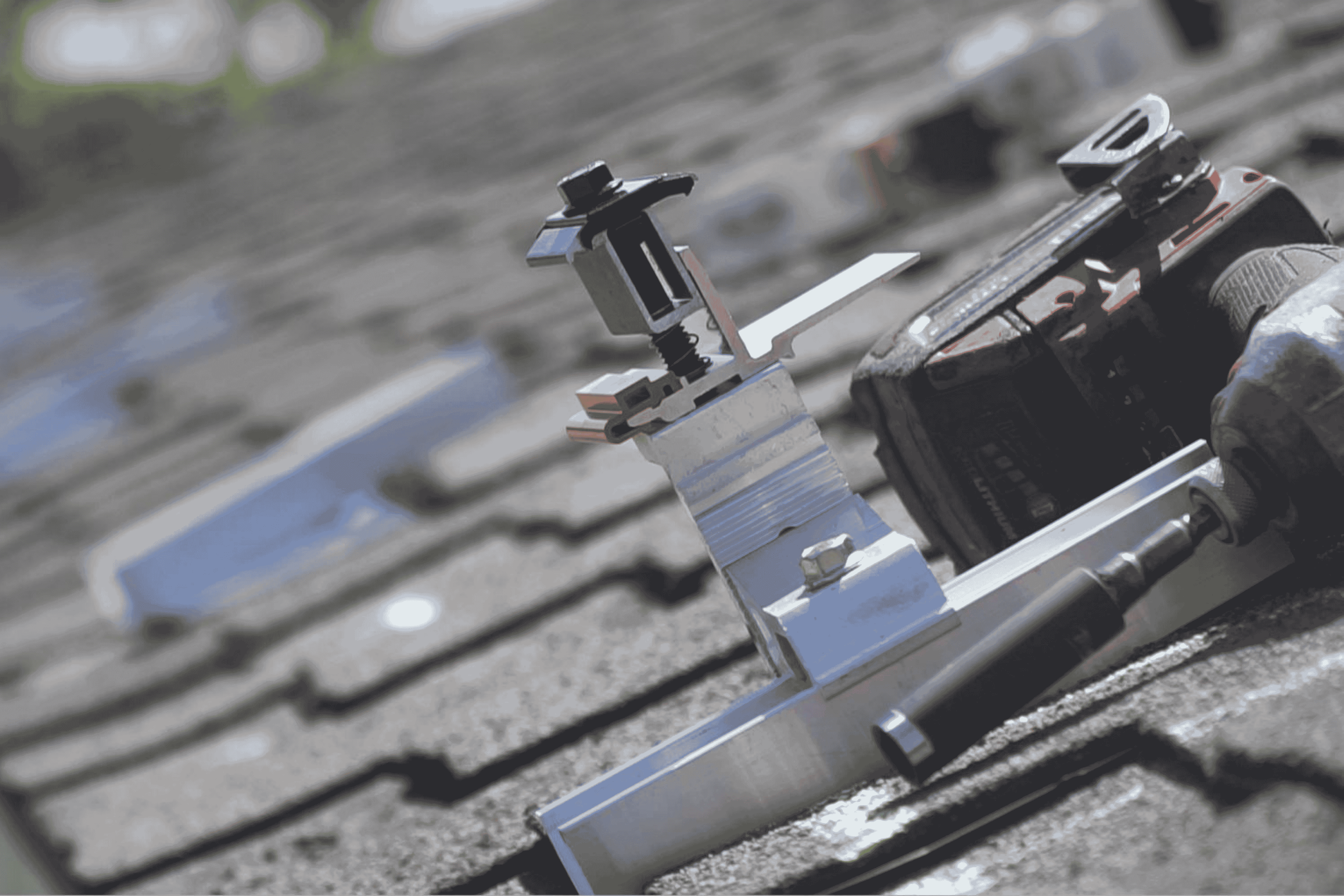 SnapNrack TopSpeed Universal System Saves Installers Time & Money on the Roof